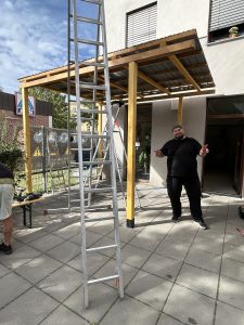 Es ist vollbracht - der Pavillon ist fertig